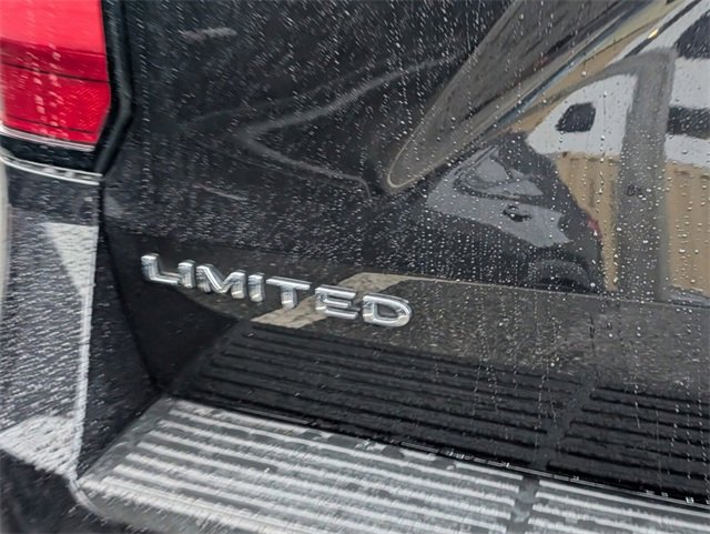 Certified 2021 Ford Expedition Limited image 11