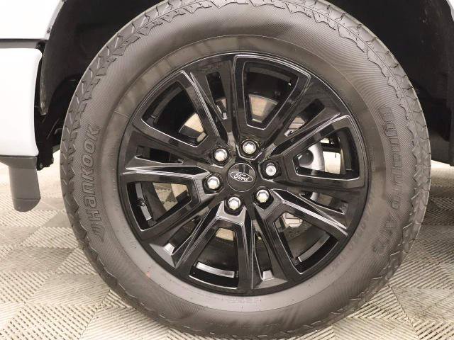 Certified 2025 Ford F150 Platinum w/ FX4 Off-Road Package AWD/4WD image 3