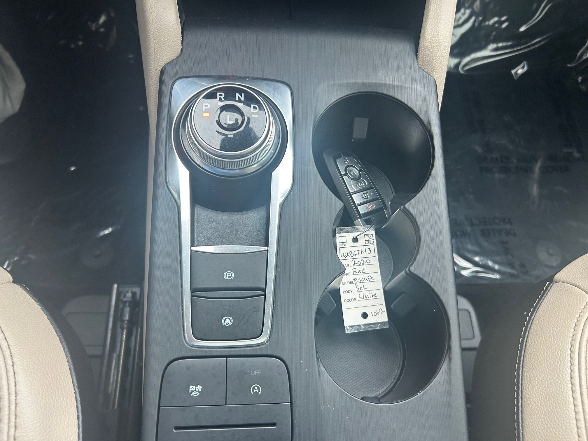 Certified 2020 Ford Escape SEL FWD image 21