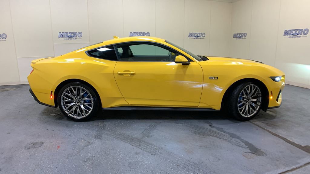 Certified 2024 Ford Mustang GT Premium RWD image 7