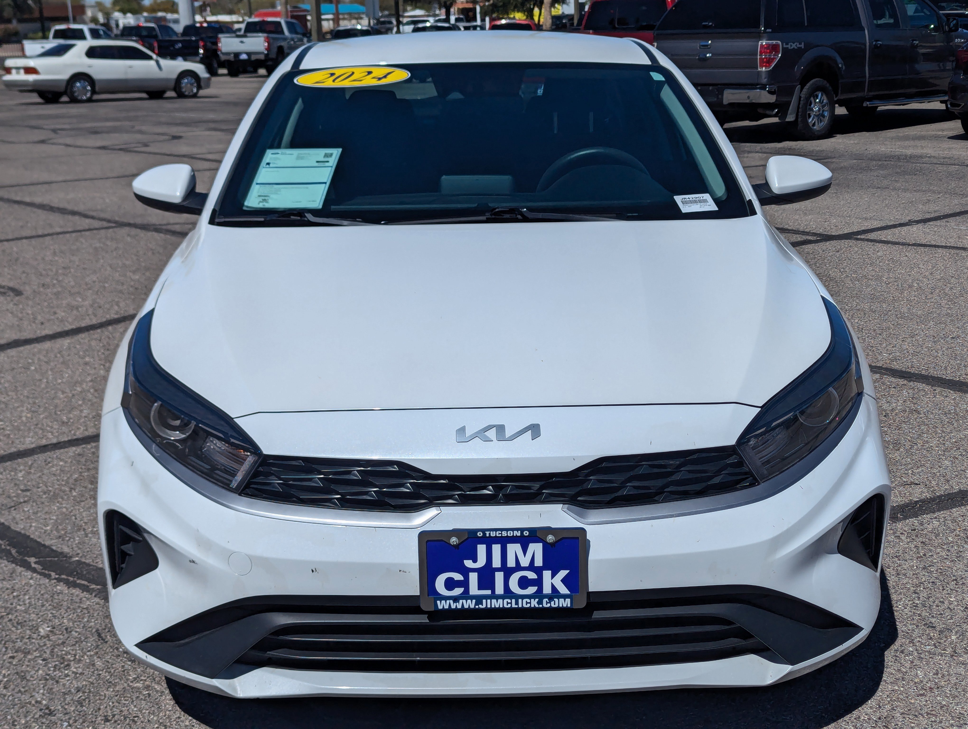 Used 2024 Kia Forte LXS image 6