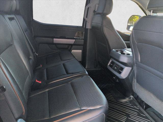 Certified 2025 Ford F250 Lariat w/ Black Appearance Package image 17
