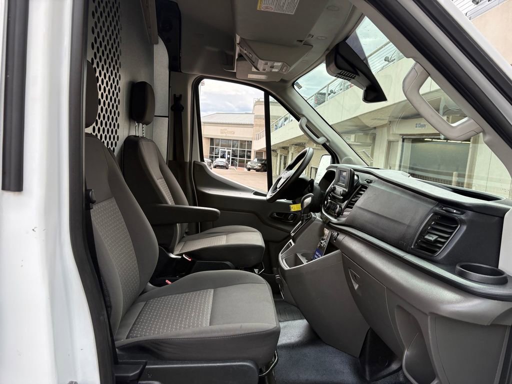 Certified 2022 Ford Transit 250 Medium Roof AWD w/ Interior Upgrade Package image 32