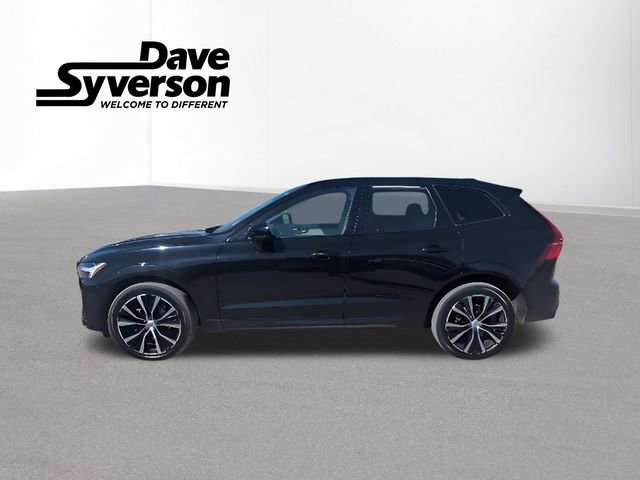 Used 2023 Volvo XC60 B5 Plus image 2