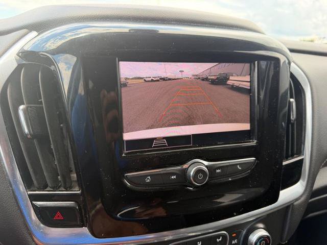 Used 2020 Chevrolet Traverse LS FWD image 23