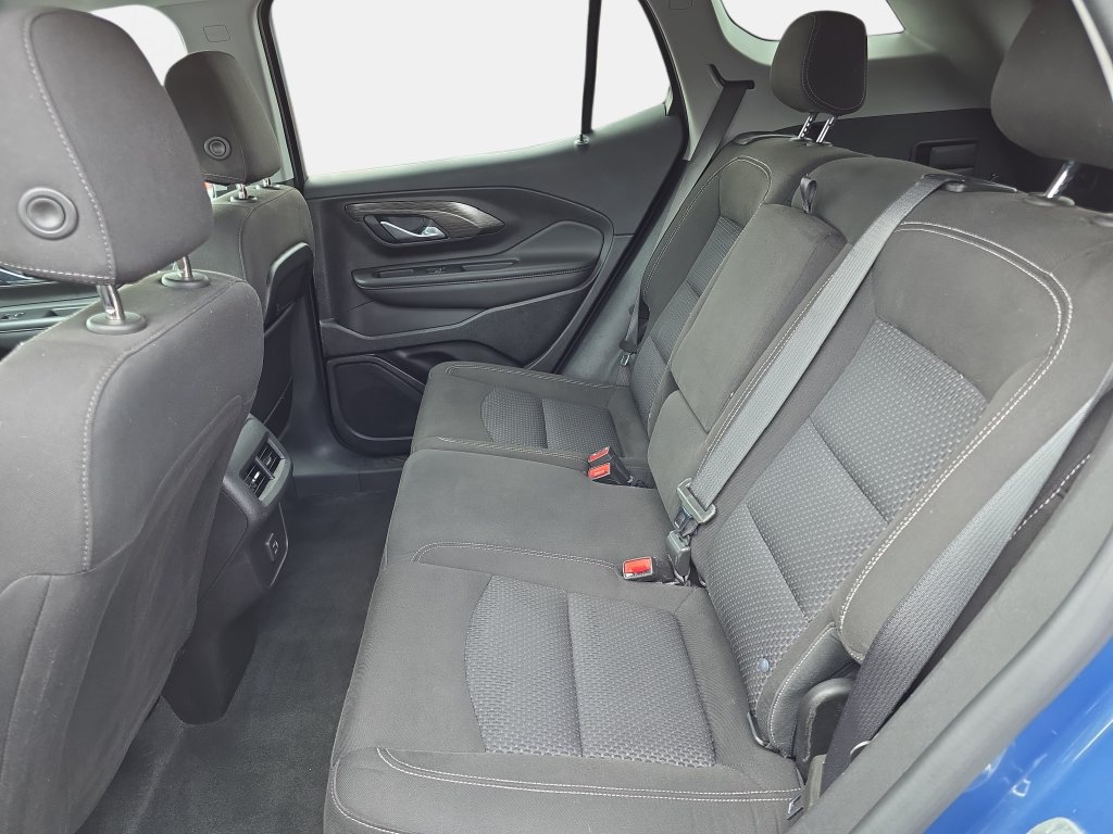 Used 2024 GMC Terrain SLE w/ Driver Convenience Package AWD/4WD image 11