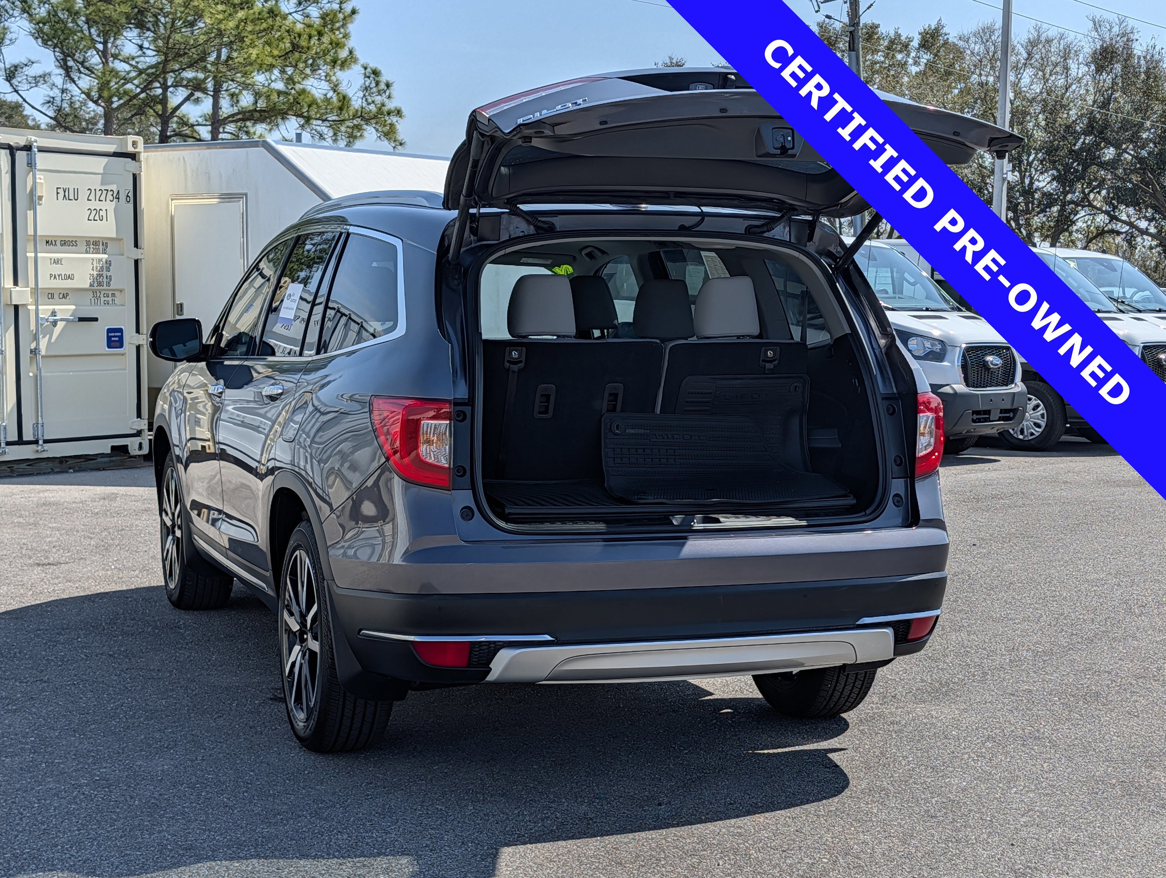 Used 2020 Honda Pilot Touring video 3