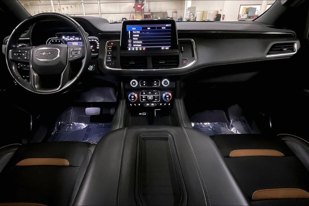 Used 2021 GMC Yukon AT4 w/ AT4 Premium Plus Package AWD/4WD image 14