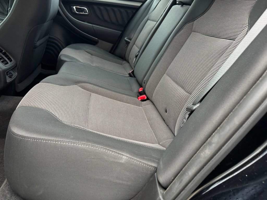 Certified 2018 Ford Taurus SEL AWD/4WD image 11