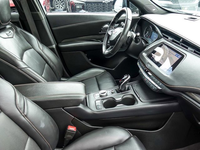 Used 2023 Cadillac XT4 Sport w/ Sun And Sound Package AWD/4WD image 33