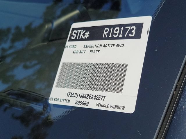 Certified 2025 Ford Expedition Active AWD/4WD image 29