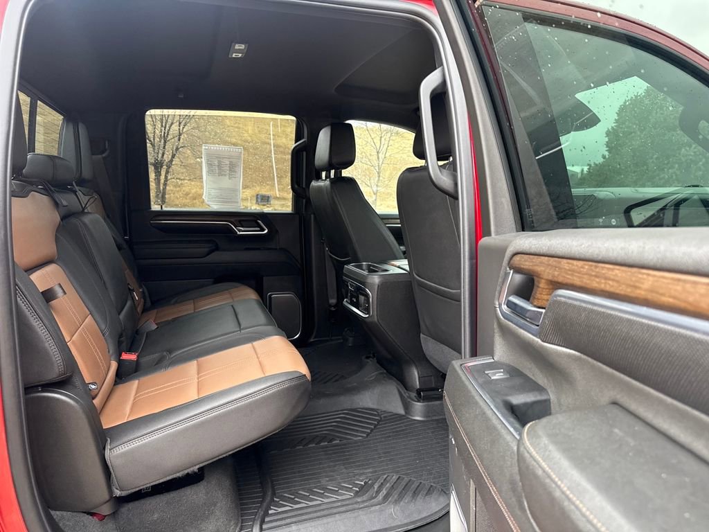 Used 2024 Chevrolet Silverado 2500 High Country image 27