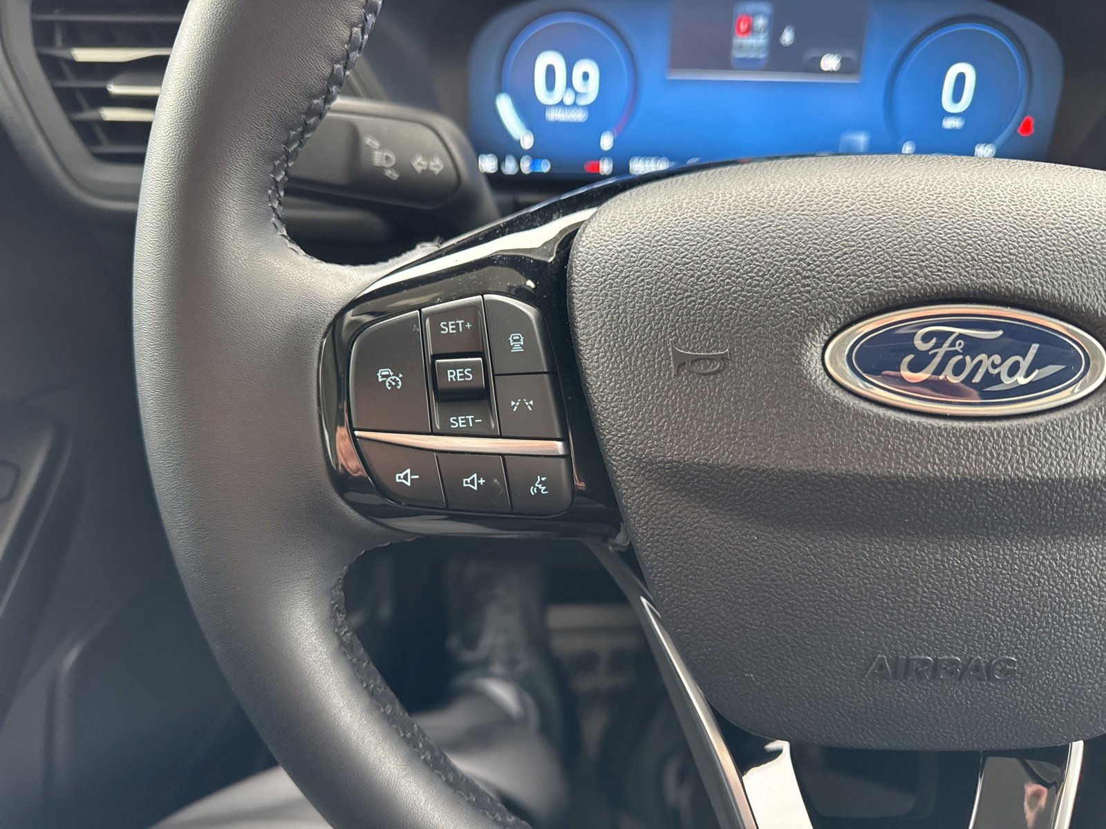 Certified 2023 Ford Escape Active w/ Tech Pack #2 image 30