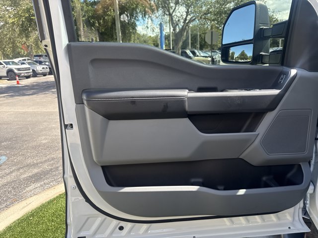 Certified 2025 Ford F350 XLT w/ 360-Degree Camera Package AWD/4WD image 14