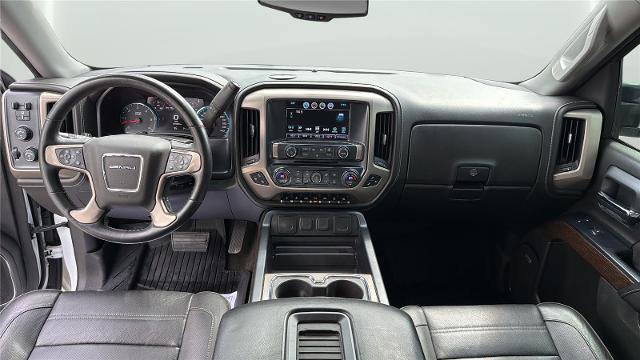 Used 2017 GMC Sierra 1500 Denali w/ Denali Ultimate Package AWD/4WD image 12