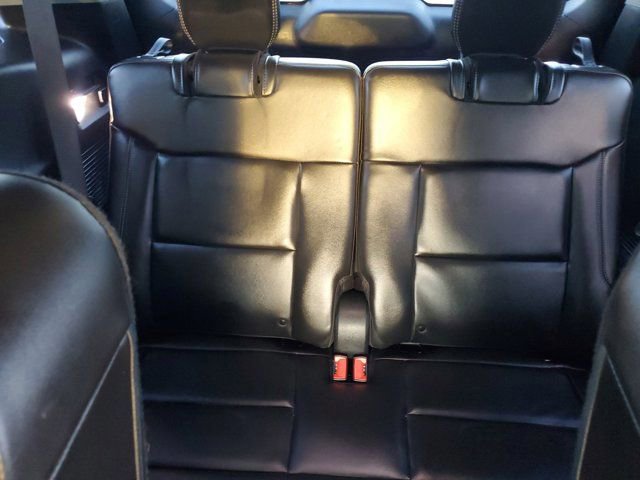 Certified 2023 Ford Explorer XLT w/ Equipment Group 202A image 13