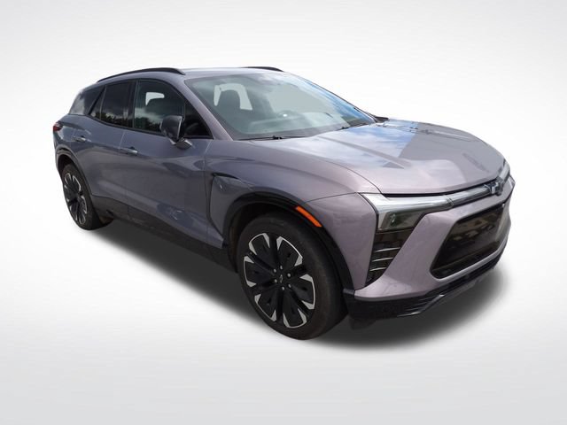 Used 2024 Chevrolet Blazer EV RS AWD/4WD image 2