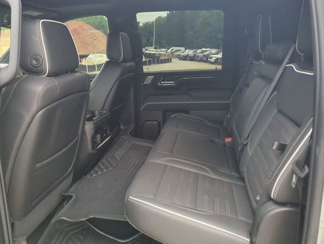 Used 2024 GMC Sierra 2500 AT4X w/ AT4X AEV Edition AWD/4WD image 16