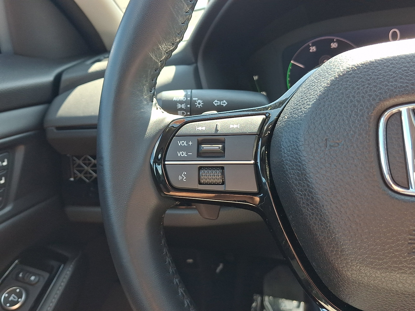 Used 2023 Honda Accord Touring image 22