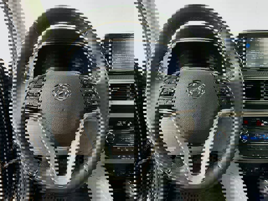 Used 2021 Hyundai Tucson Sport w/ Cargo Package image 16