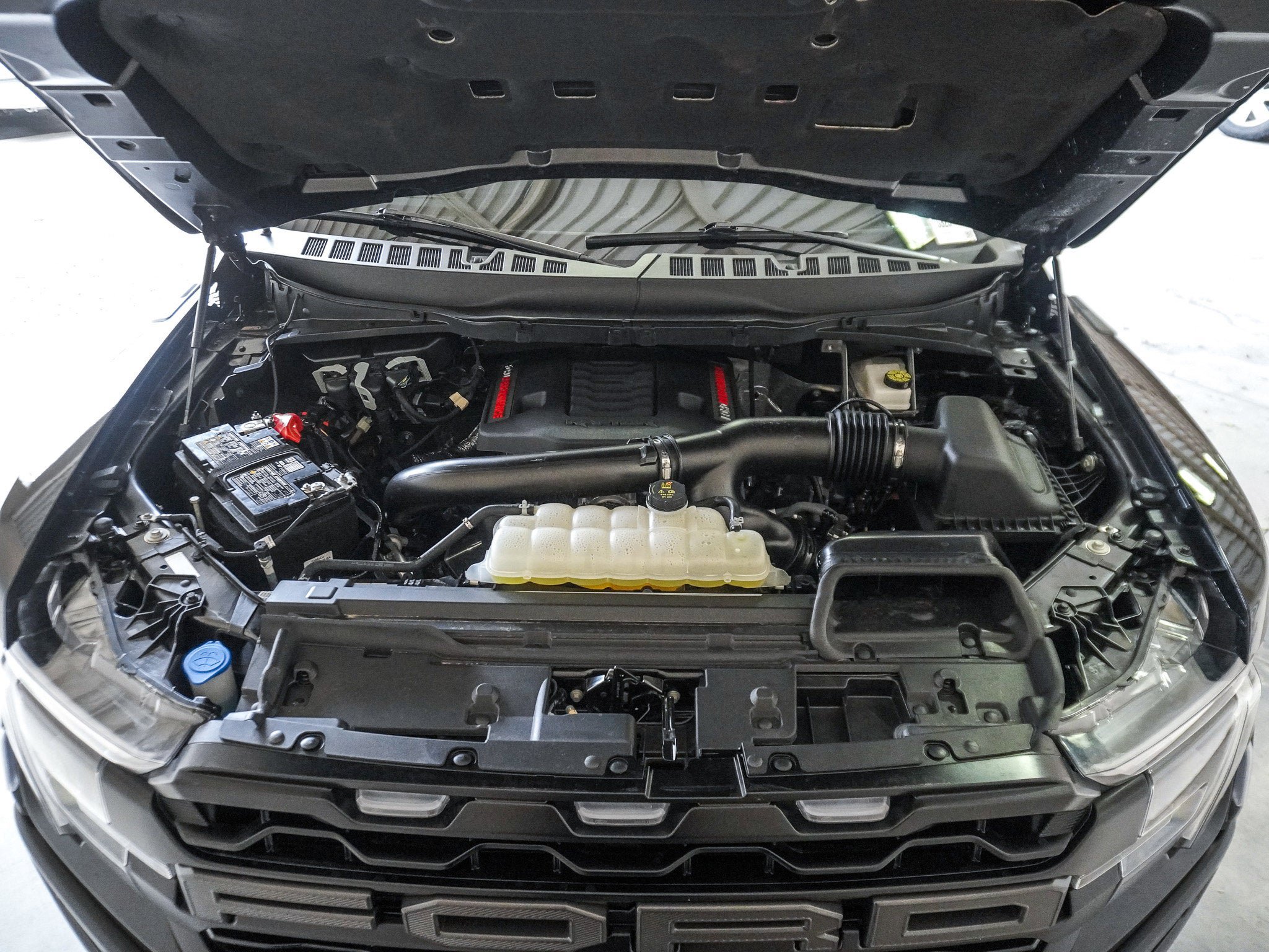 Certified 2025 Ford F150 Raptor AWD/4WD image 21