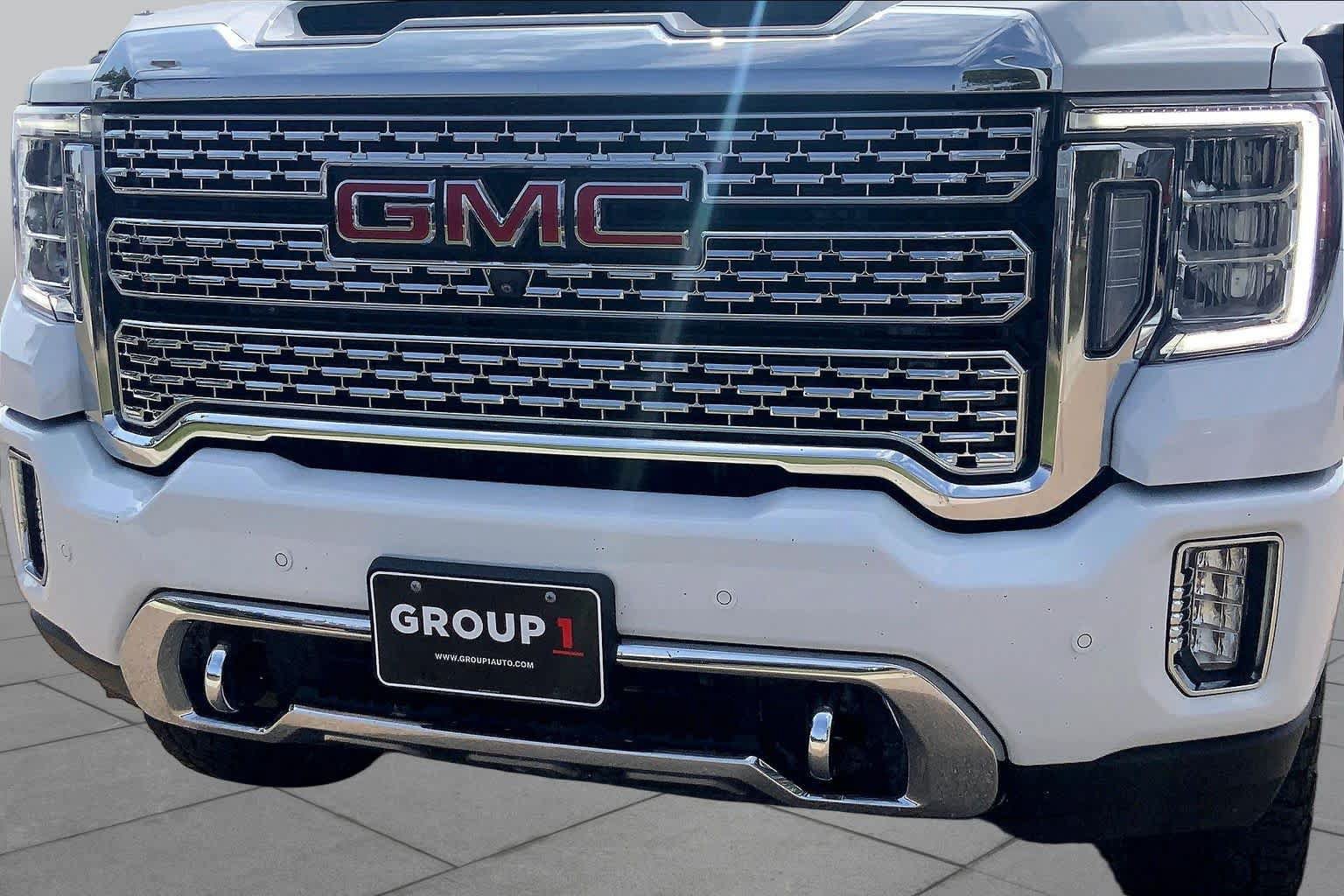 Used 2022 GMC Sierra 2500 Denali w/ Denali Ultimate Package AWD/4WD image 29