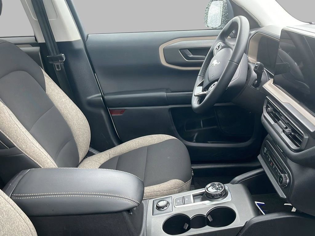 Certified 2025 Ford Bronco Sport Big Bend w/ Convenience Package image 15