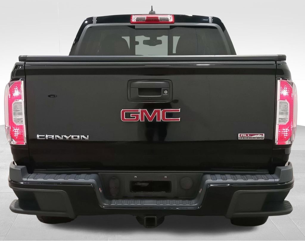Used 2017 GMC Canyon SLE w/ All Terrain Package AWD/4WD image 5