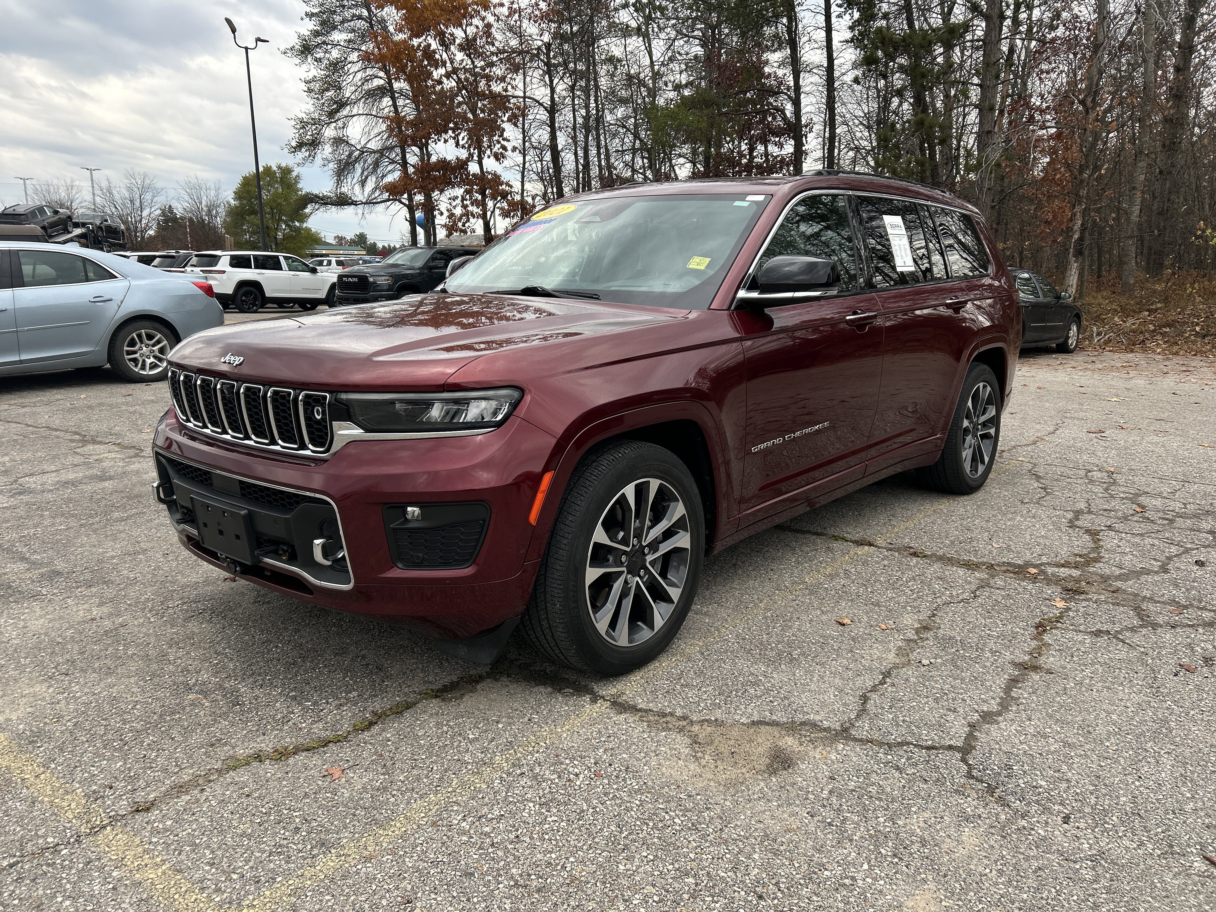 Used 2021 Jeep Grand Cherokee L Overland w/ Advanced Protech Group III image 5