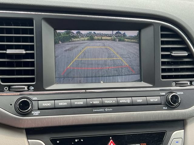 Used 2017 Hyundai Elantra SE FWD image 22