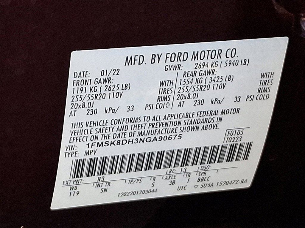 Certified 2022 Ford Explorer XLT w/ Equipment Group 202A image 28
