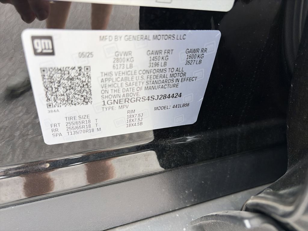 Used 2025 Chevrolet Traverse LT w/ Driver Confidence Package FWD image 39