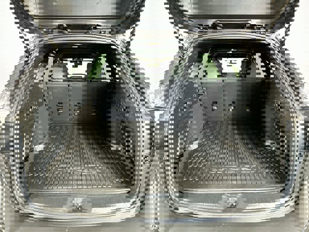 Used 2022 Subaru Outback Wilderness AWD/4WD image 23