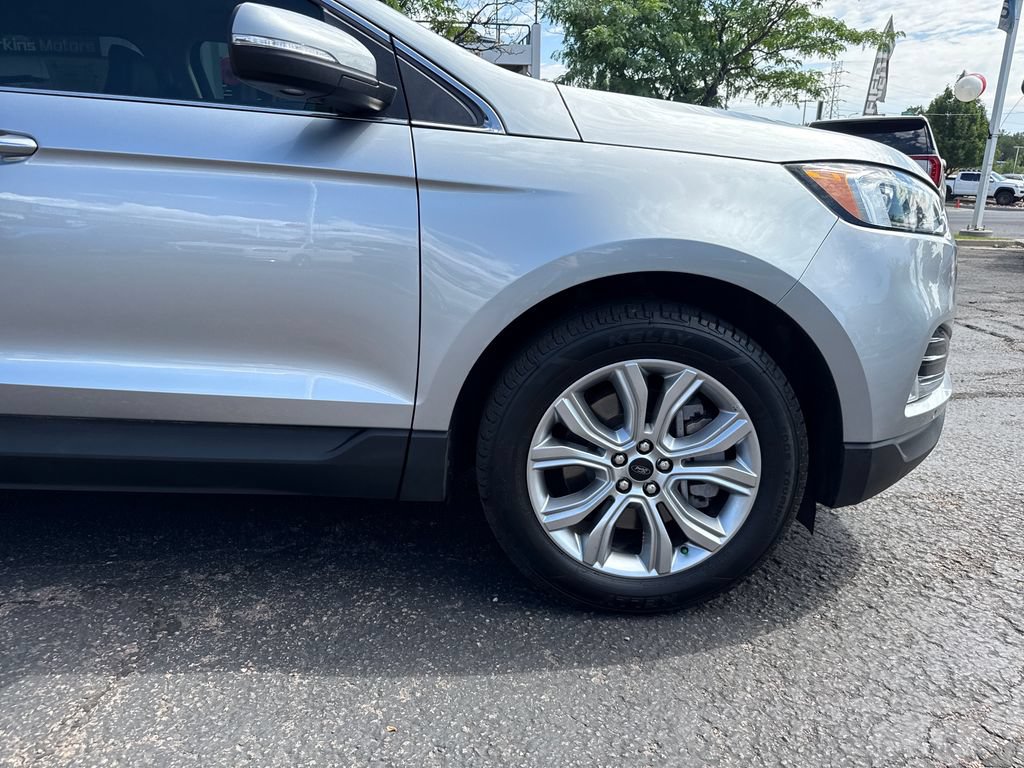 Certified 2023 Ford Edge Titanium AWD/4WD image 34