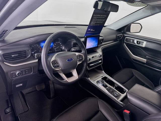 Certified 2022 Ford Explorer XLT w/ Equipment Group 202A image 14