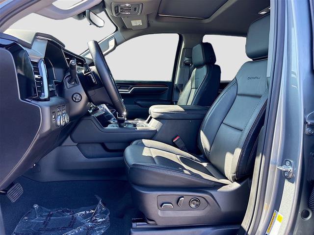 Used 2025 GMC Sierra 1500 Denali AWD/4WD image 24