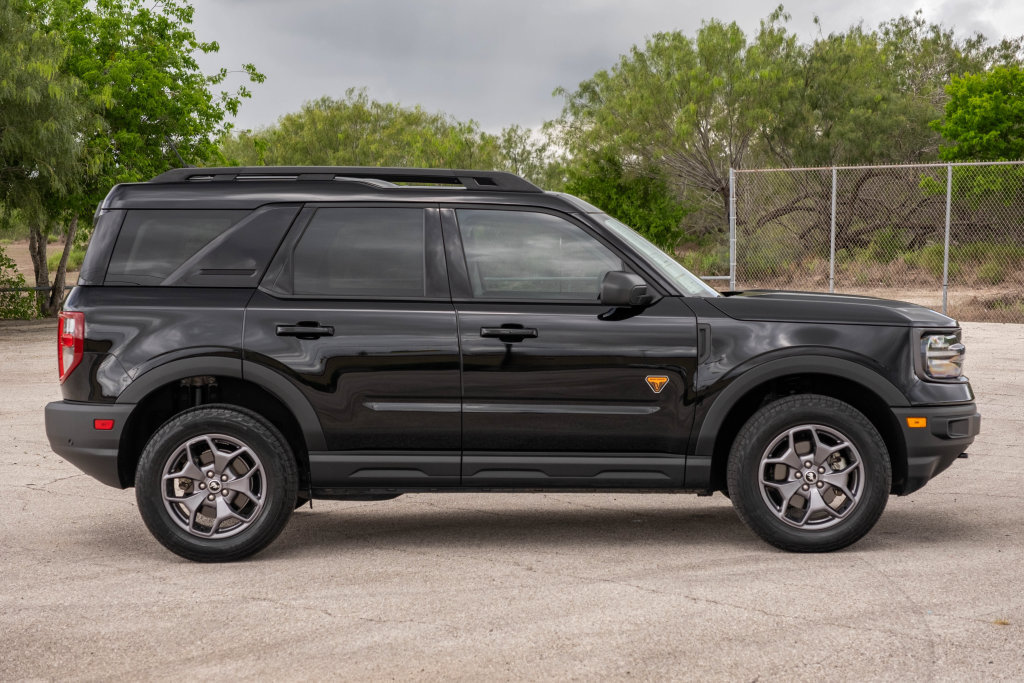 Certified 2024 Ford Bronco Sport Badlands w/ Premium Package AWD/4WD image 9