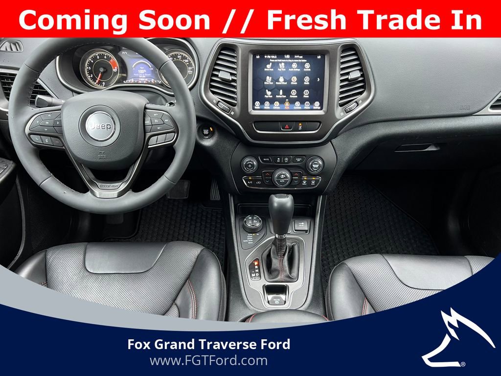 Used 2022 Jeep Cherokee Trailhawk w/ Premium Leather Package AWD/4WD image 3