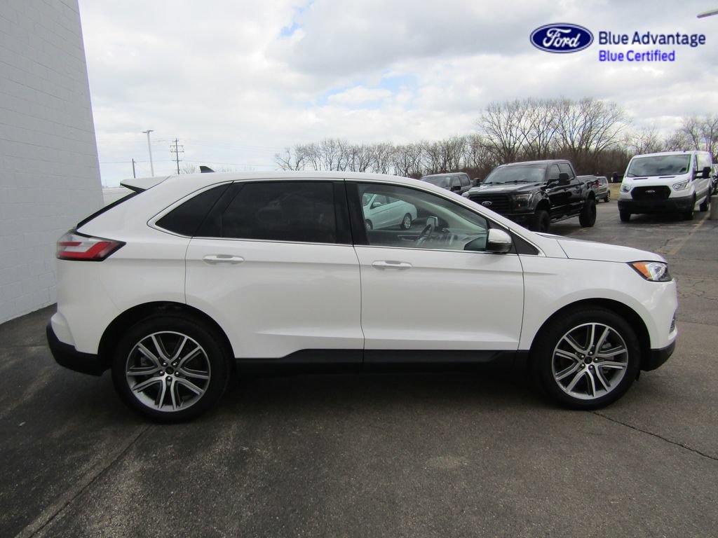 Certified 2024 Ford Edge Titanium w/ Equipment Group 301A AWD/4WD image 9