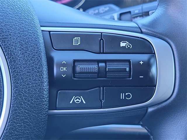 Used 2024 Kia Sportage EX image 9