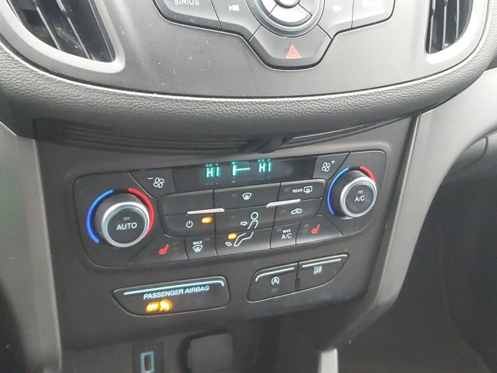 Certified 2018 Ford Escape SE image 26