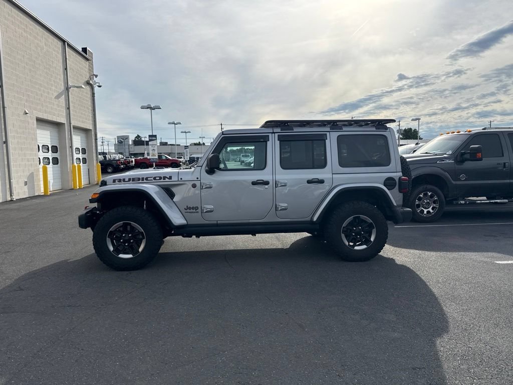 Used 2018 Jeep Wrangler Unlimited Rubicon w/ Dual Top Group AWD/4WD image 3