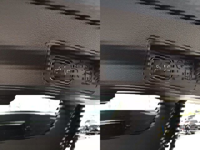 Certified 2022 Ford Explorer King Ranch w/ Technology Package image 26