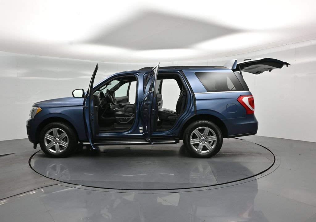 Certified 2019 Ford Expedition XLT w/ Equipment Group 202A RWD image 38