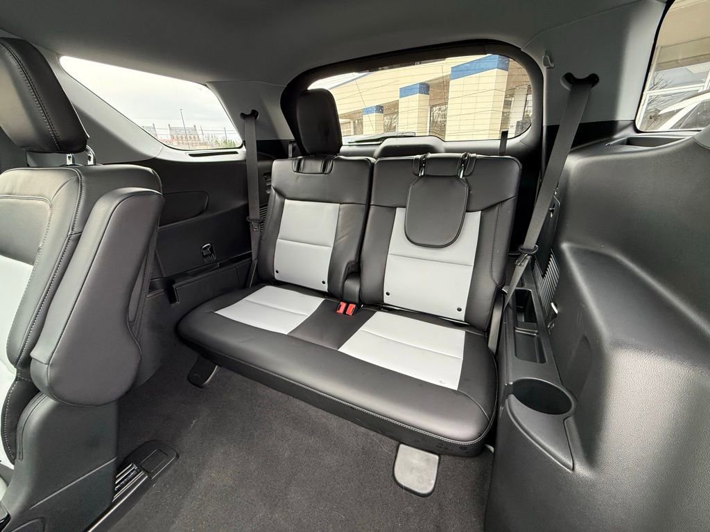 Certified 2023 Ford Explorer XLT w/ Equipment Group 202A image 30