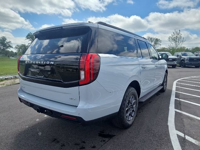 Certified 2025 Ford Expedition Max Active AWD/4WD image 8