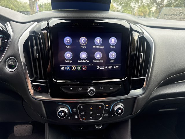 Used 2022 Chevrolet Traverse LT FWD image 24