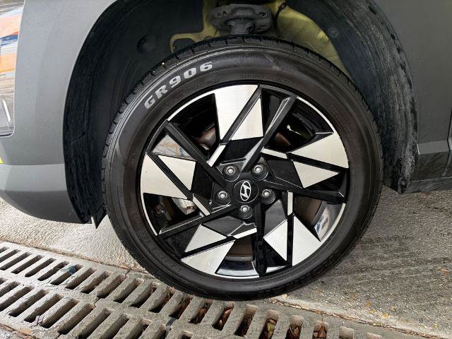 Used 2024 Hyundai Kona SEL AWD/4WD image 26