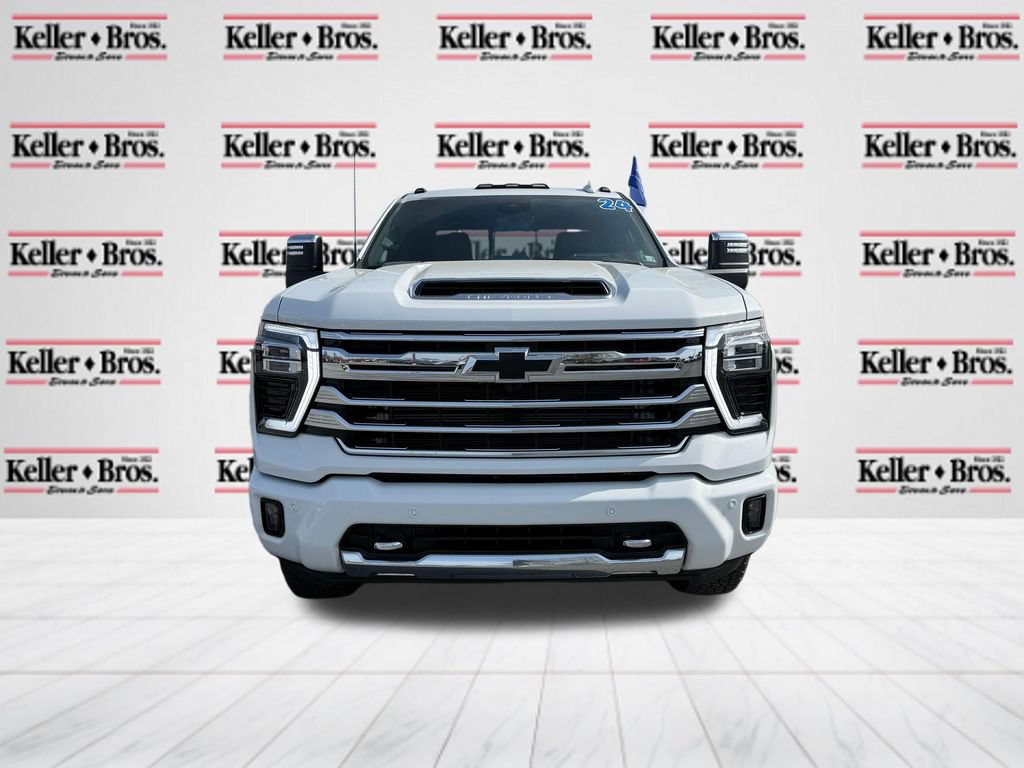 Used 2024 Chevrolet Silverado 3500 High Country w/ High Country Premium Package AWD/4WD image 2