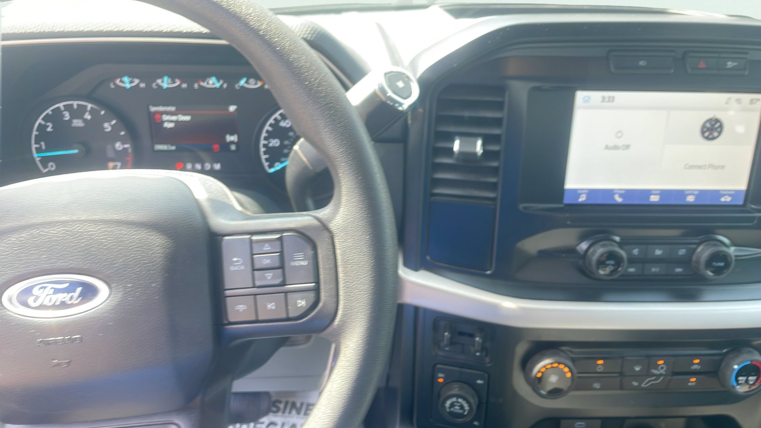 Certified 2023 Ford F150 XL w/ XL Chrome Appearance Package AWD/4WD image 17
